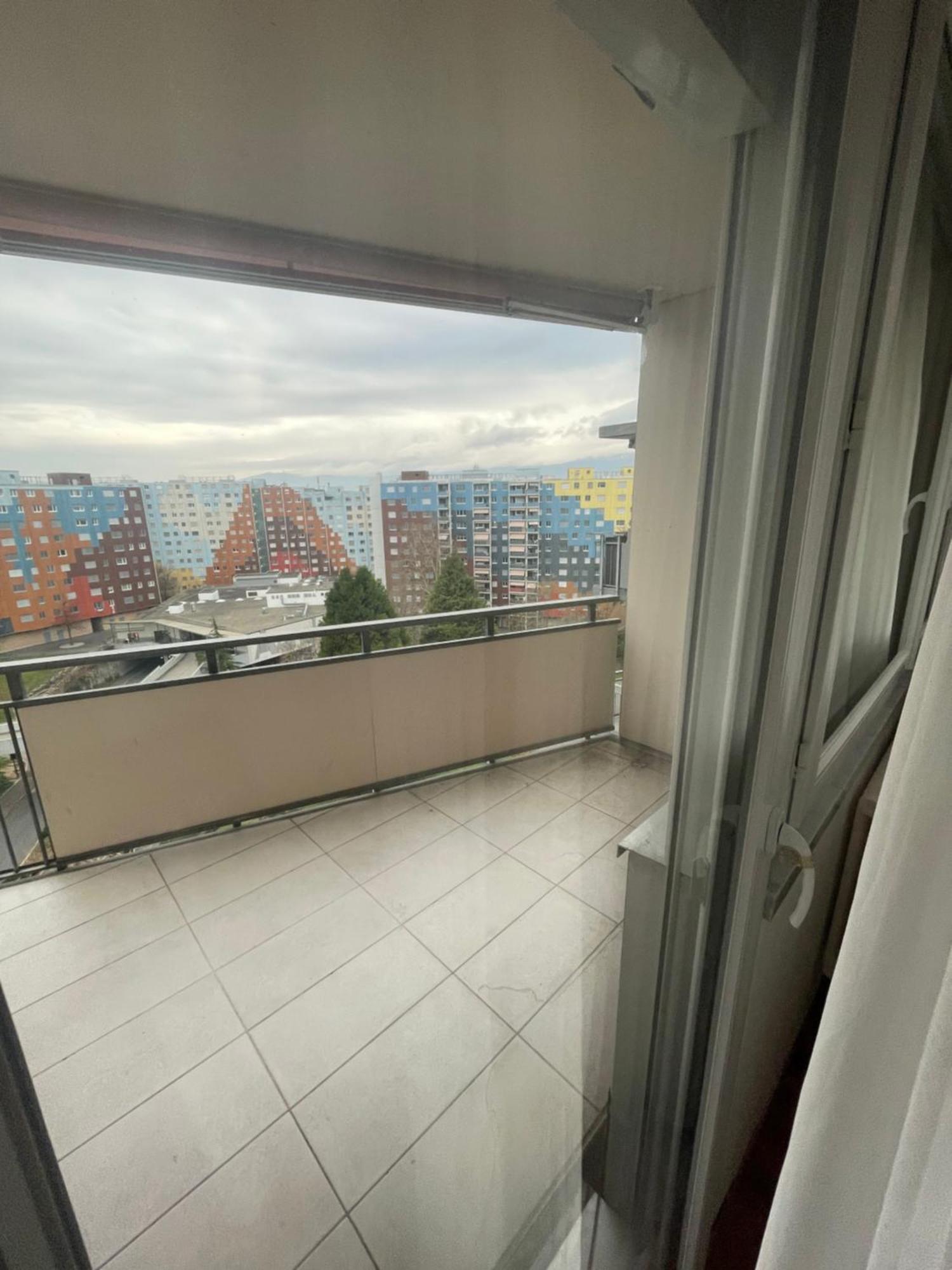 Apartamento Spacieux Deux à 5min De L Aéroport