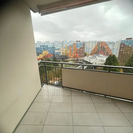 Apartment Spacieux Deux A 5min De L Aeroport